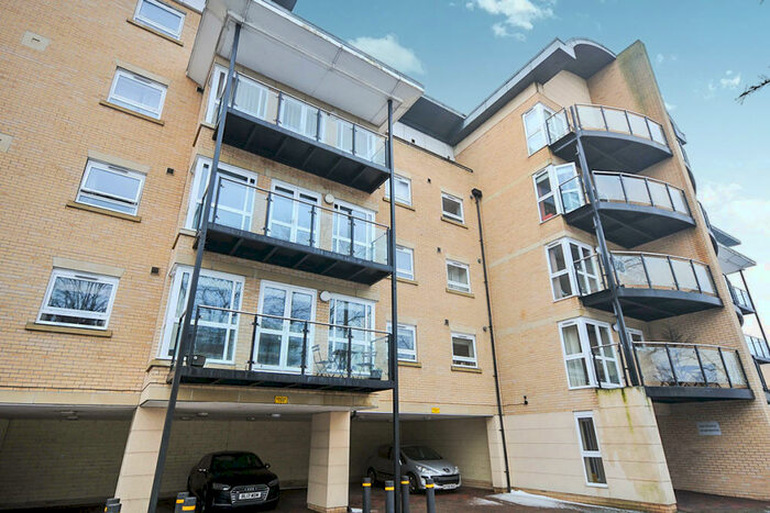 1 Bedroom Flat To Rent In Exchange Apartments Sparkes Clo, Bromley, BR2