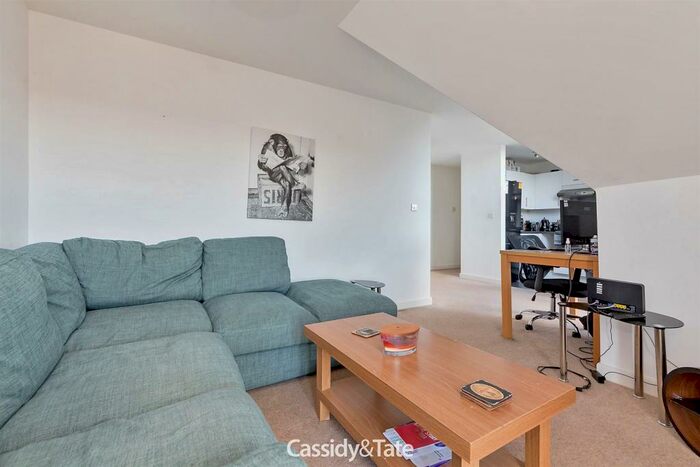 2 Bedroom Flat To Rent In Townsend Mews, Stevenage, SG1