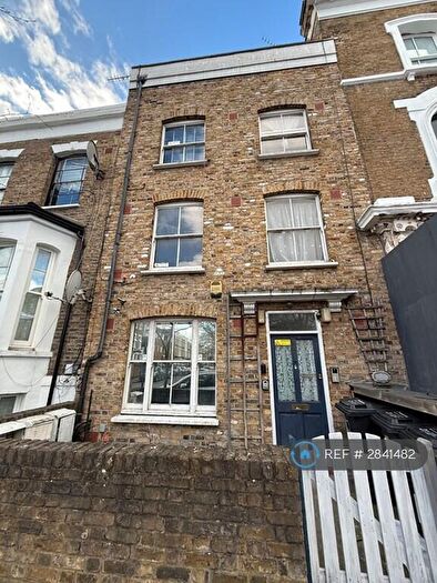 1 Bedroom Flat To Rent In Nevill Road, London, N16