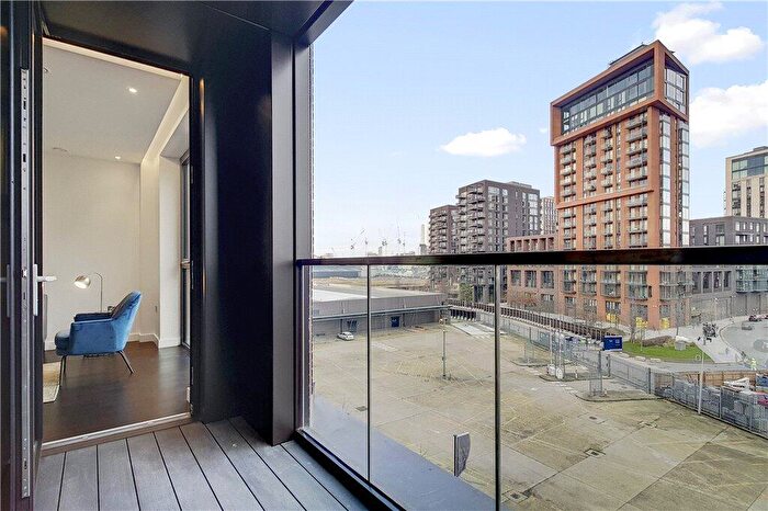 2 Bedroom Apartment To Rent In Charles Clowes Walk London, SW11