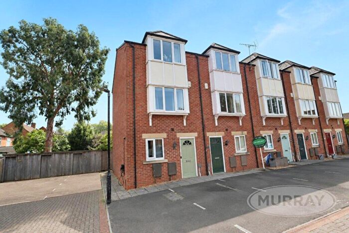 3 Bedroom End Of Terrace House To Rent In Dawson Court, Oakham, Rutland, LE15