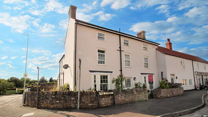 2 Bedroom Flat To Rent In The Street, Olveston, BS35