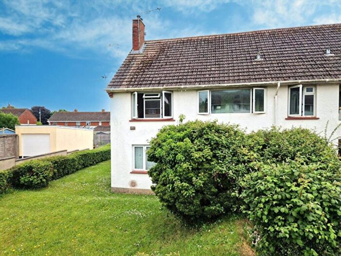 1 Bedroom Flat For Sale In Queens Road, Budleigh Salterton, EX9