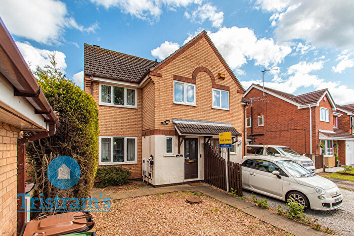 3 Bedroom Semi-Detached House To Rent In Mornington Crescent, Nuthall, NG16