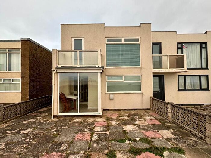 2 Bedroom House To Rent In Rossall Promenade, Thornton-Cleveleys, FY5