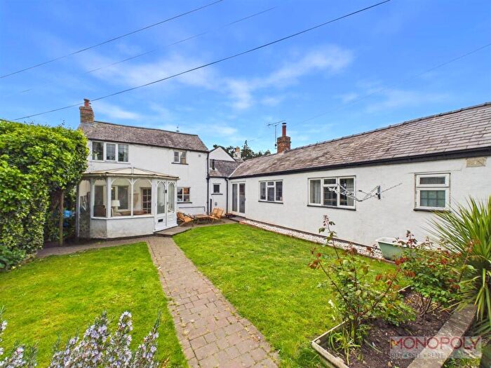 3 Bedroom Cottage For Sale In Narrow Lane, Gresford, LL12