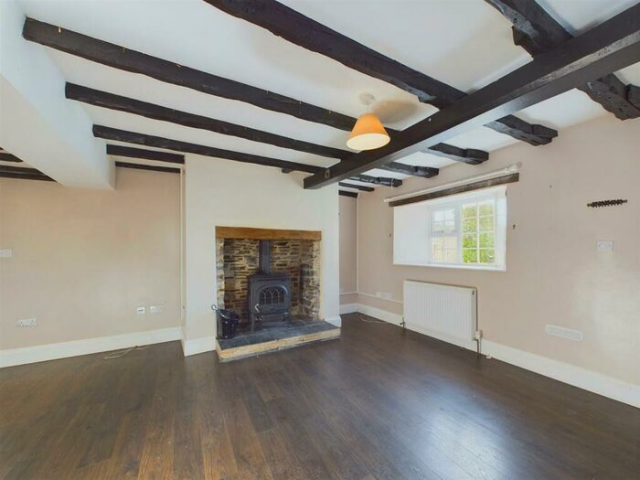 3 Bedroom Detached House To Rent In Liftondown, Lifton, PL16