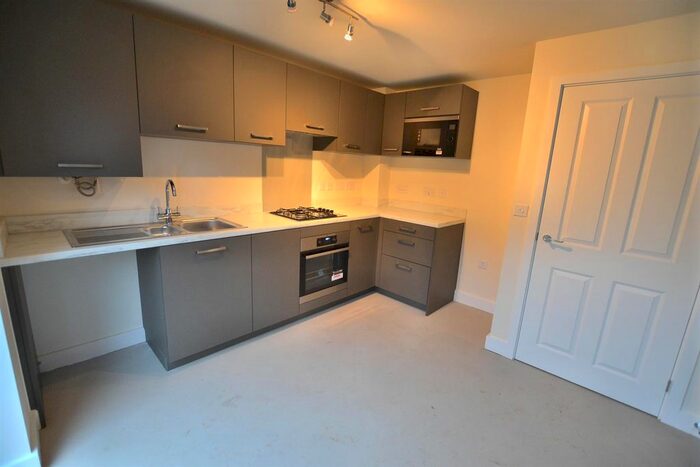 3 Bedroom Semi-Detached House To Rent In Ratcliffe Gardens, Sileby, Leicestershire, LE12