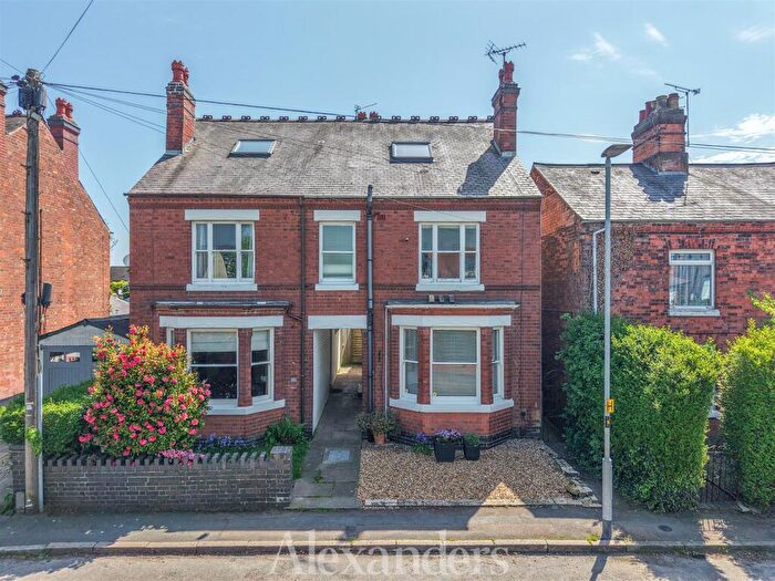 4 Bedroom House For Sale In Sketchley Road, Burbage, Hinckley, LE10