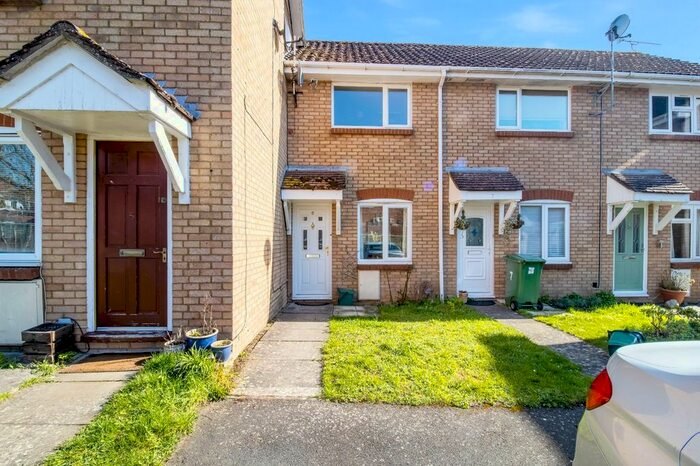 1 Bedroom Terraced House To Rent In Walnut Court, Faringdon, SN7