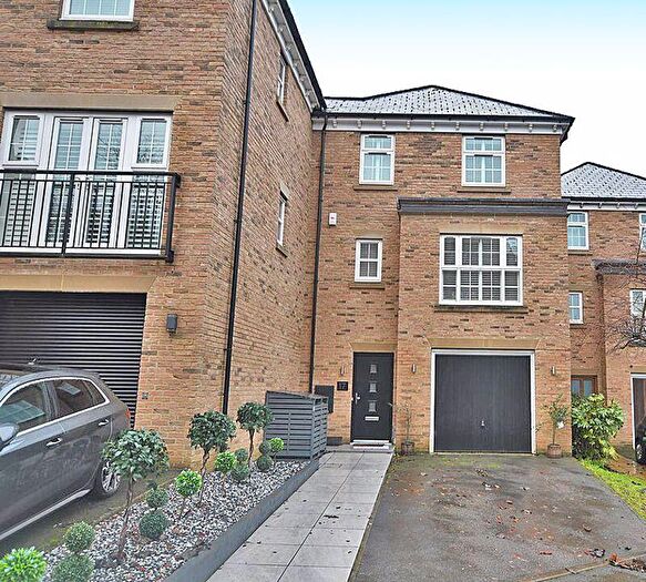 4 Bedroom Detached House To Rent In The Chimes, Bearsted, ME14