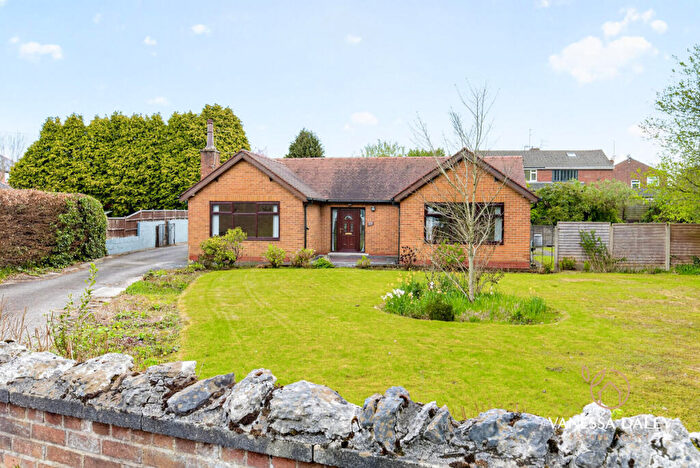 2 Bedroom Bungalow For Sale In Woodplumpton Road, Preston, PR2