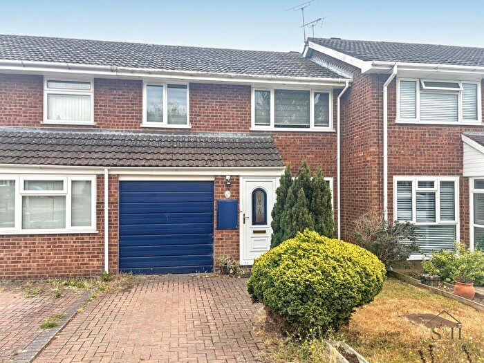 3 Bedroom Terraced House For Sale In East Lodge Road, Ashford, TN23