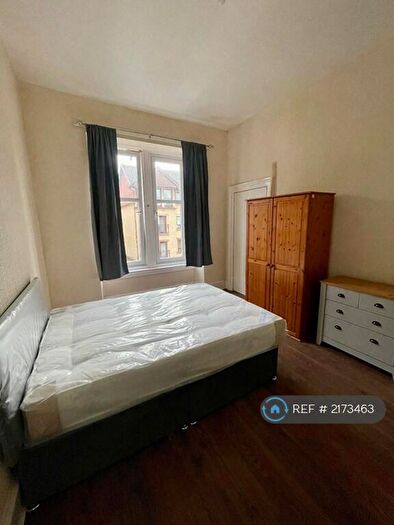 3 Bedroom Flat To Rent In Carnarvon Street, Glasgow, G3