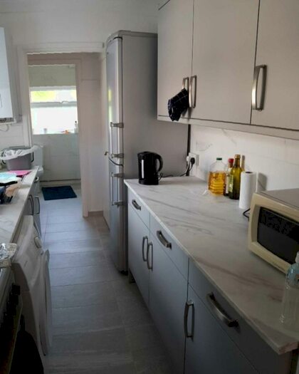 3 Bedroom Terraced House To Rent In Blenheim Gardens, Reading, RG1