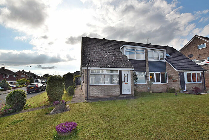 3 Bedroom Semi-Detached House To Rent In Ronaldshay Drive, Richmond, DL10