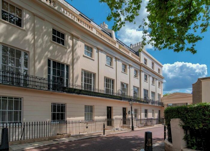 4 Bedroom Terraced House To Rent In Chester Place, Regent's Park, London, NW1