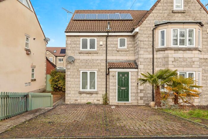 4 Bedroom Semi Detached House For Sale In Holly Lodge Road, Bristol, BS5