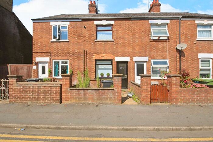 3 Bedroom Terraced House To Rent In Whitsed Street, Eastfield, PE1