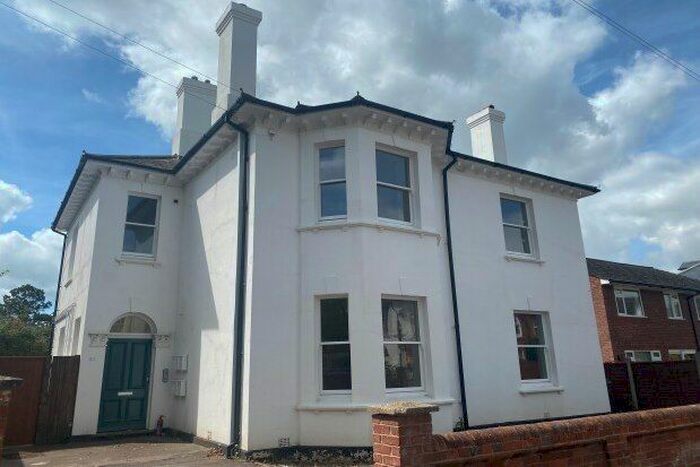 1 Bedroom Flat To Rent In Cromwell Road, Basingstoke, RG21