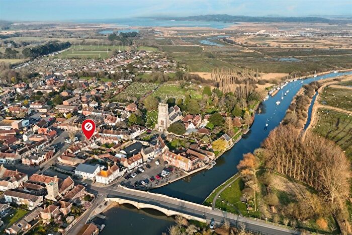 3 Bedroom Terraced House For Sale In Wareham, BH20