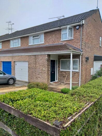 3 Bedroom House To Rent In Overbrook, Swindon, SN3