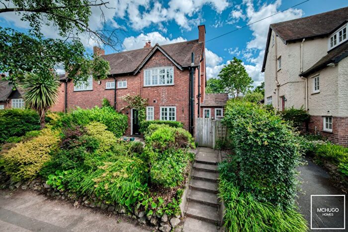 4 Bedroom Semi-Detached House For Sale In Moor Pool Avenue, Birmingham, B17
