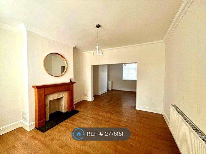2 Bedroom Terraced House To Rent In Walthall St, Crewe, CW2