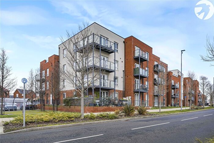 2 Bedroom Flat For Sale In Lett Lane, Castle Hill, Ebbsfleet Valley, Swanscombe, DA10