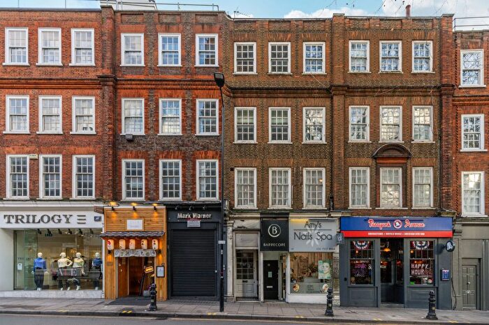 3 Bedroom Flat For Sale In Kensington Church Street, Kensington, W8