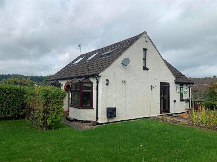 3 Bedroom Detached House For Sale In Whitecroft, Lydney, GL15