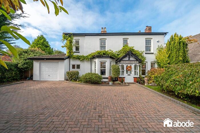 4 Bedroom Detached House For Sale In Freshfield Road, Formby, L37