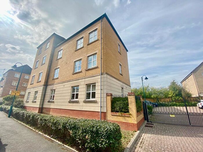 2 Bedroom Apartment For Sale In Hargate Way, Hampton Hargate, Peterborough, PE7