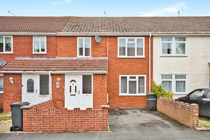 3 Bedroom Terraced House For Sale In Stapleton Close, Martock, TA12
