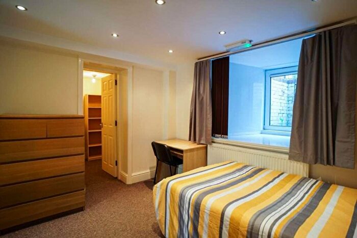 1 Bedroom Flat To Rent In Crookesmoor Road, Crookesmoor, S10