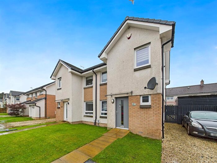 3 Bedroom Semi-Detached House For Sale In Willowford Place, Glasgow, G53