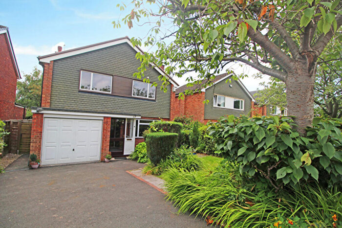 4 Bedroom Detached House For Sale In Kilworth Height, Fulwood, Lancashire, PR2