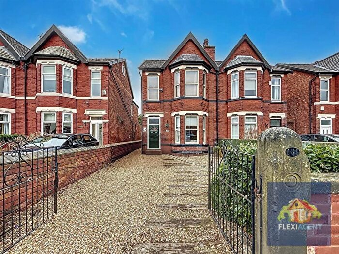 3 Bedroom Semi Detached House For Sale In Chester Road, Southport, PR9
