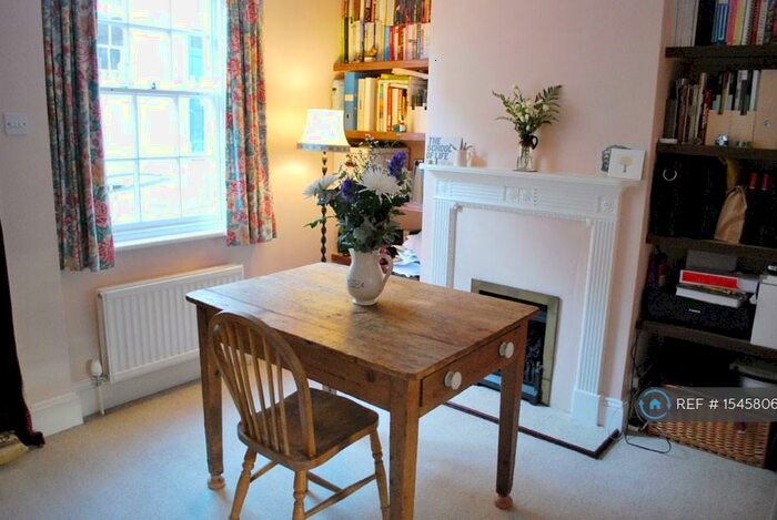 2 Bedroom Terraced House To Rent In Keere Street, Lewes, BN7