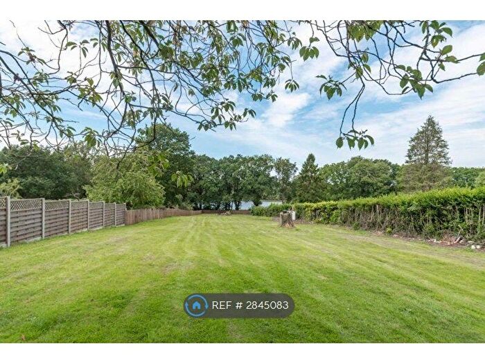 2 Bedroom Bungalow To Rent In Earlswood Common, Solihull, B94