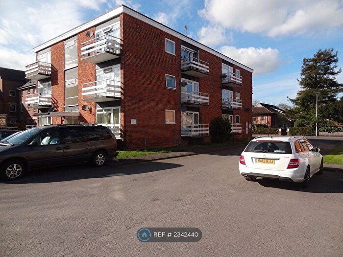 Studio To Rent In Queens Court, Newbury, RG14