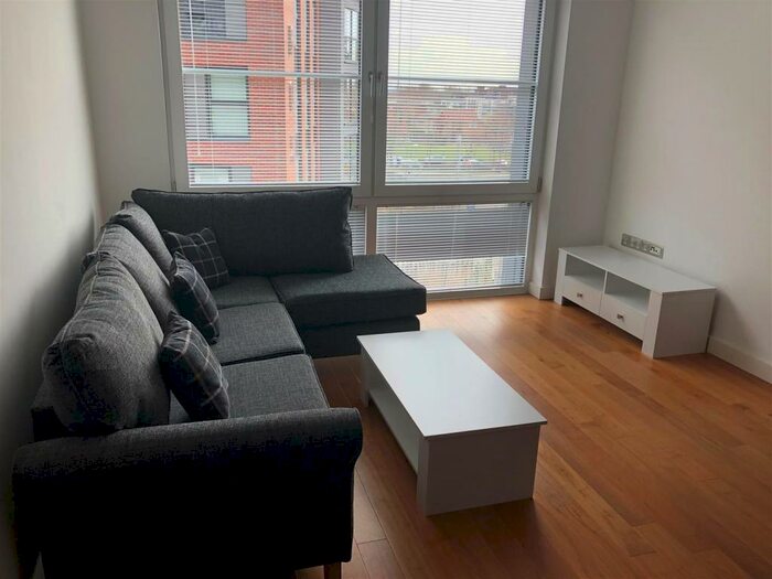 1 Bedroom Flat To Rent In Milliners Wharf, Munday Street, Manchester, M4