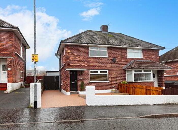 3 Bedroom Semi-Detached House For Sale In Kilcoole Park, Belfast, BT14