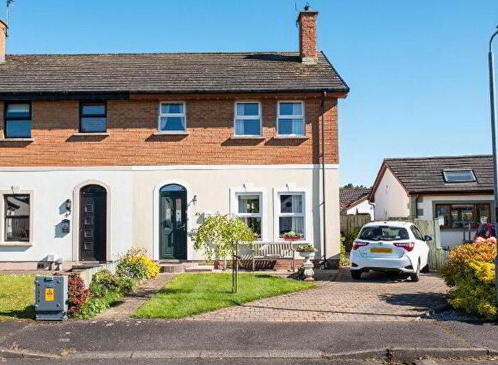 3 Bedroom Semi-Detached House For Sale In Woodford Park, Coleraine, BT51