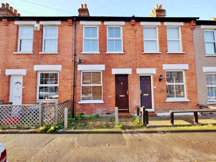 2 Bedroom House To Rent In North Road Avenue, Brentwood, CM14