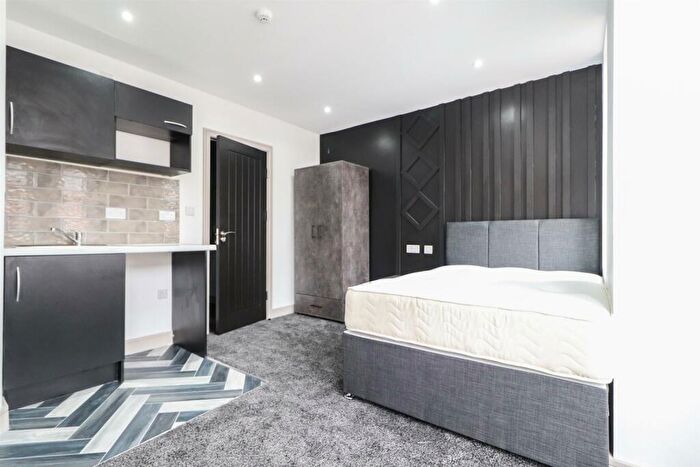 Studio To Rent In Melville Road, Coventry, CV1