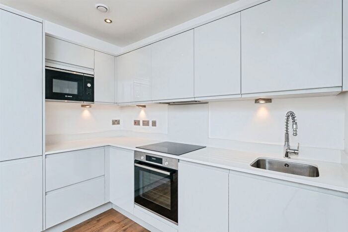 1 Bedroom Flat For Sale In Canal Street, Chester, CH1