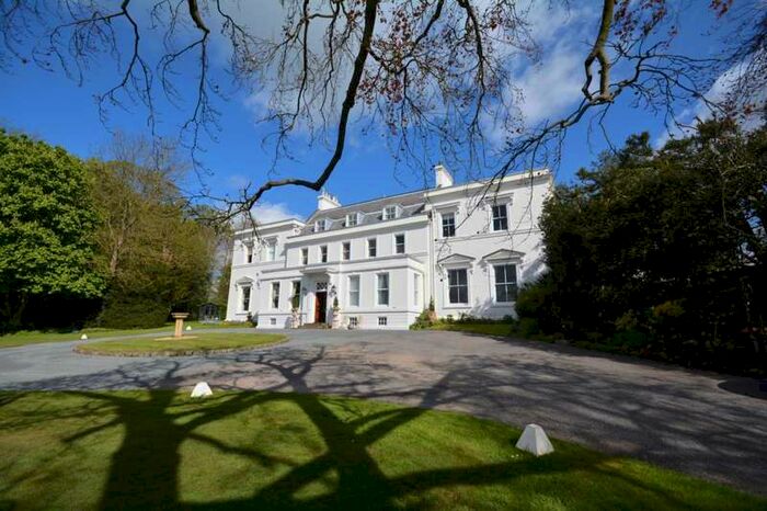 2 Bedroom Apartment To Rent In Tower Road, Coleshill, HP7