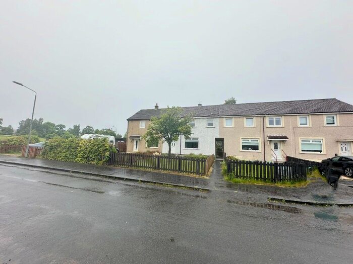 3 Bedroom Terraced House To Rent In Juniper Place, Glasgow, G71