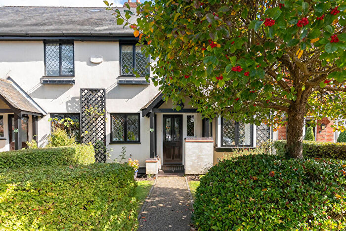 4 Bedroom Terraced House For Sale In Middle Green, Brockham, RH3